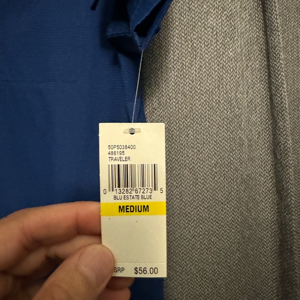 Van Heusen Traveler Button Down Shirt , Blue , Medium Size. Brand New with Tags - Picture 4 of 4